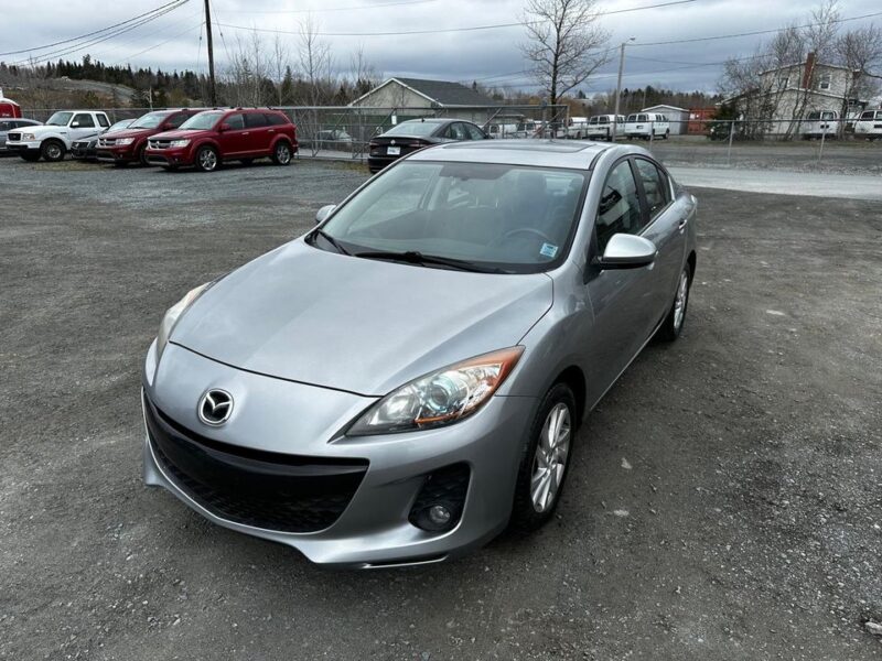 2012 Mazda 3 GS-SKY