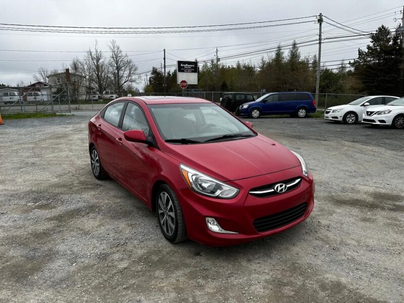 2015 Hyundai Accent SE